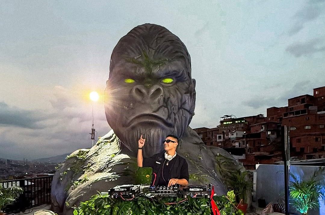 La Comuna 13 renace con set de electrónica de Dj Marco Acevedo