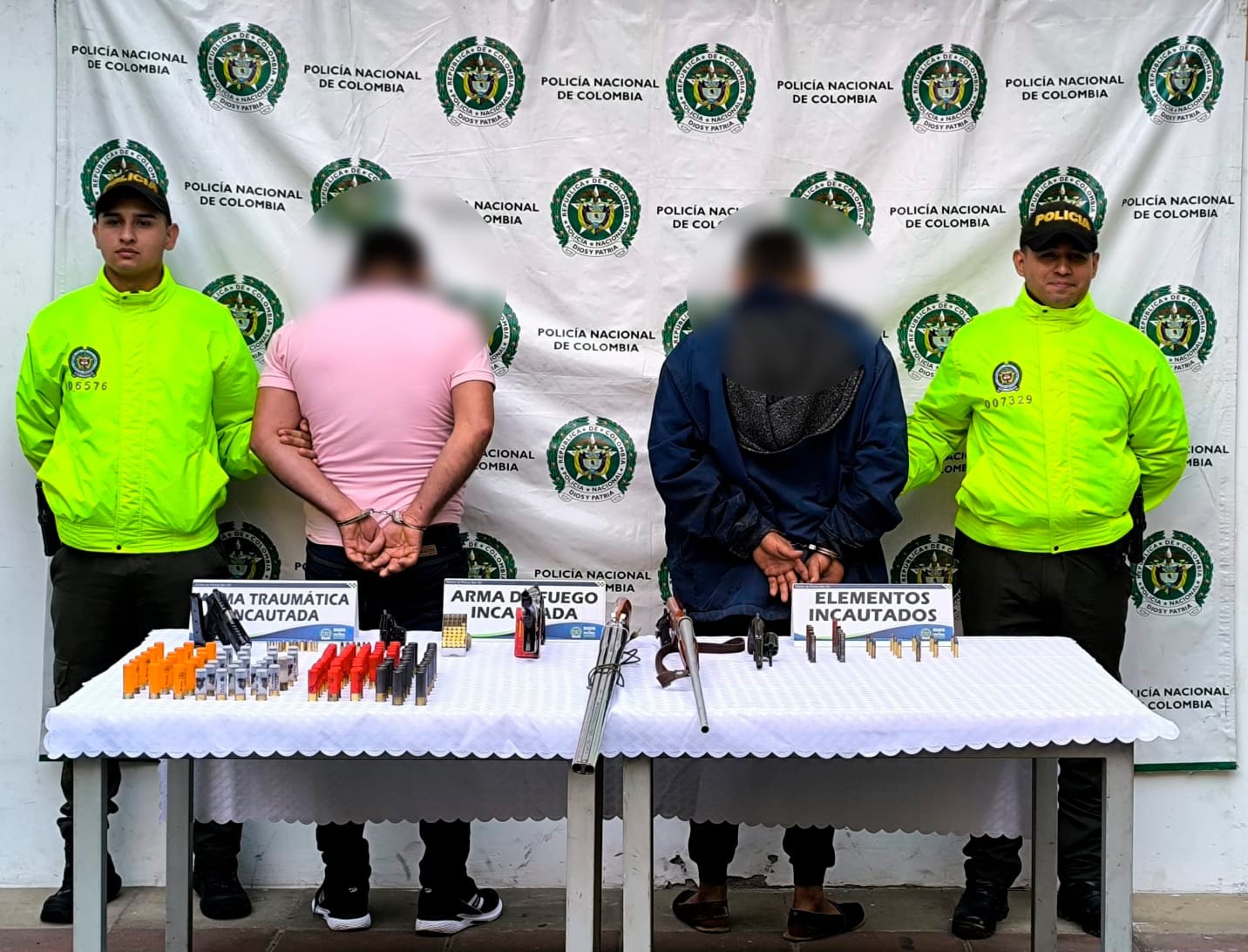 Capturan a dos hombres con un arsenal en Valle de San José, Santander