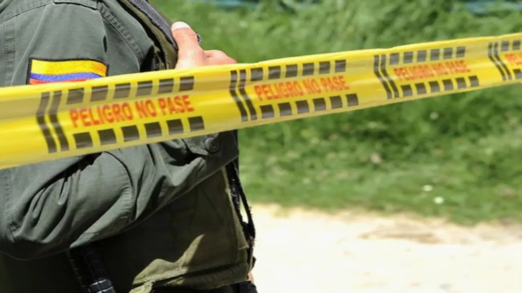 Patrullero de la policía es encontrado sin vida en Santander