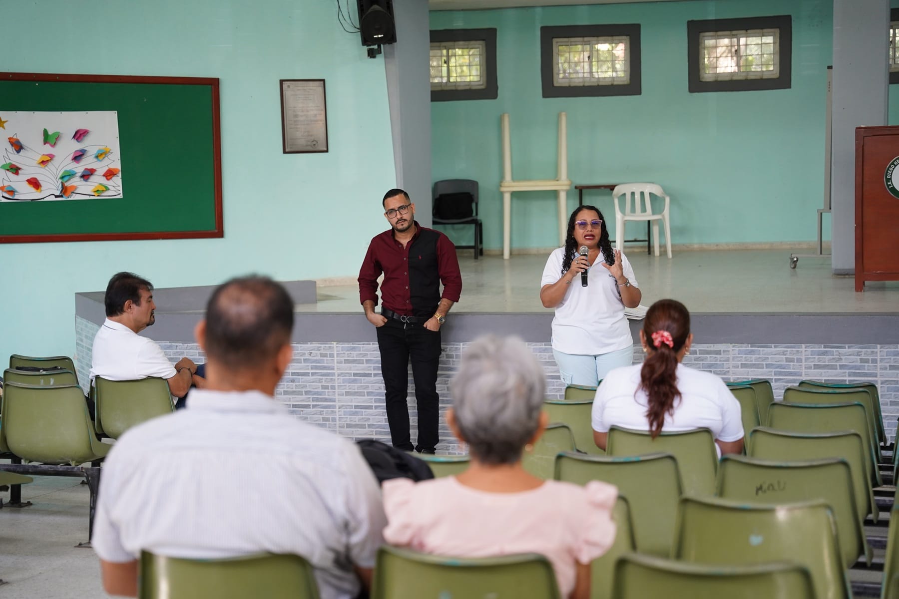 MinEducación entregó recurso para educación gratuita en el Puerto Petrolero