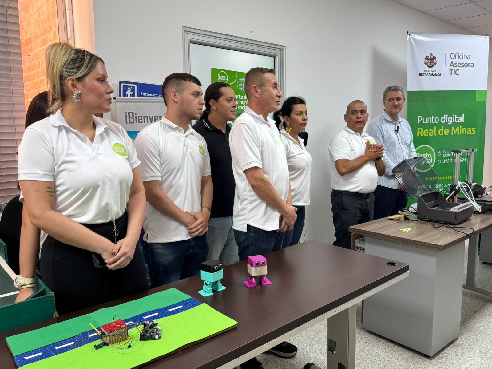 Ocho puntos digitales cuentan con impresoras 3D en Bucaramanga