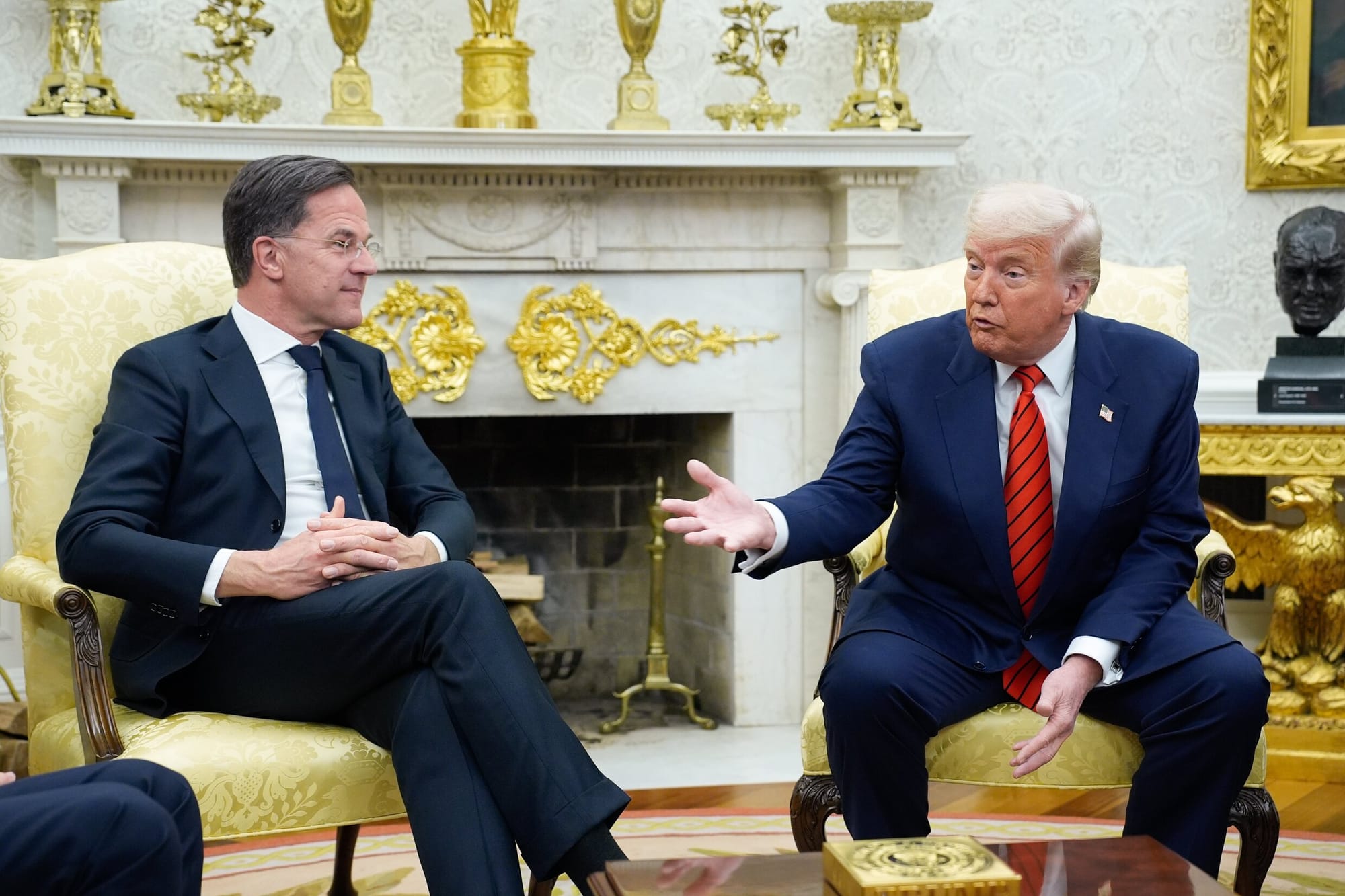 La amenaza del 100% de aranceles de Trump a Rusia