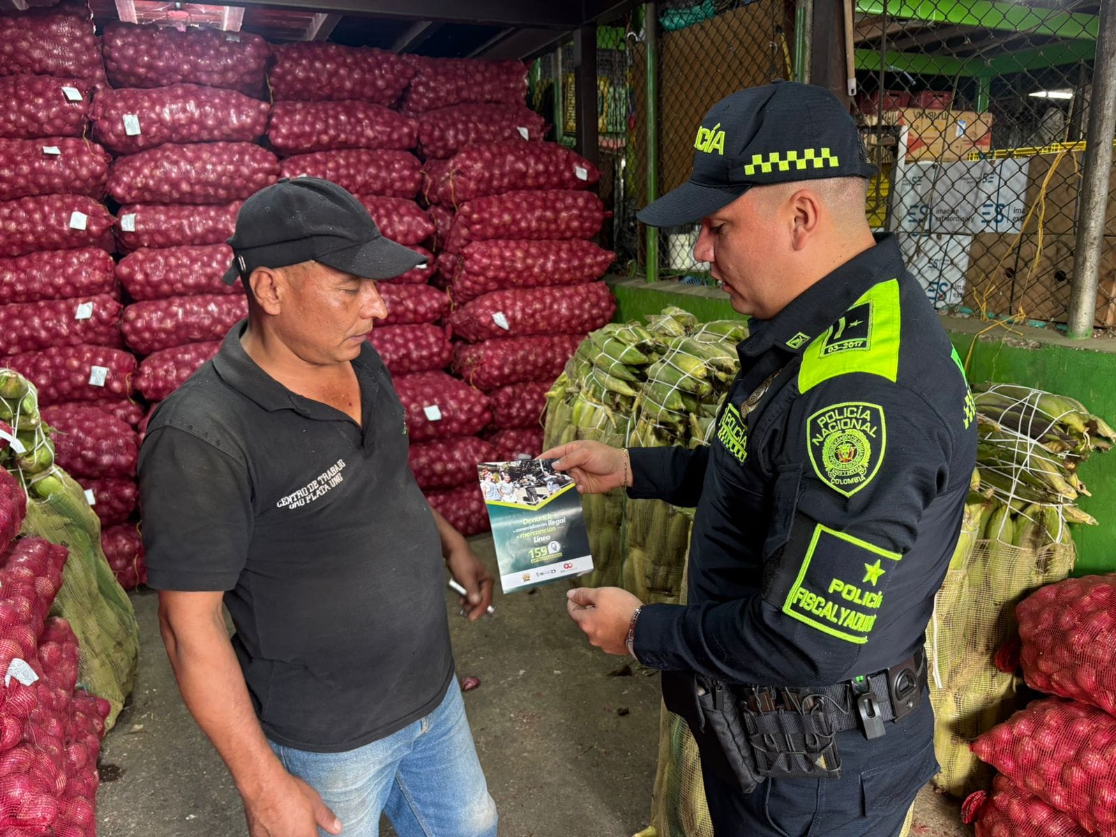 Promueven el comercio legal en Bucaramanga