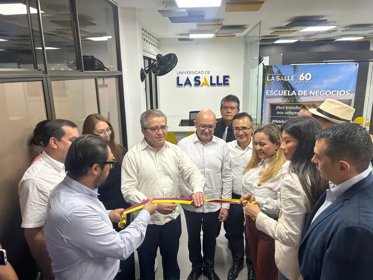 La Salle le apuesta a la educación de calidad en Santander con programas de posgrado