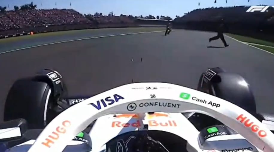 Milagro en el GP de México: piloto de la Fórmula 1 evita tragedia al esquivar a dos personas que invadieron la pista