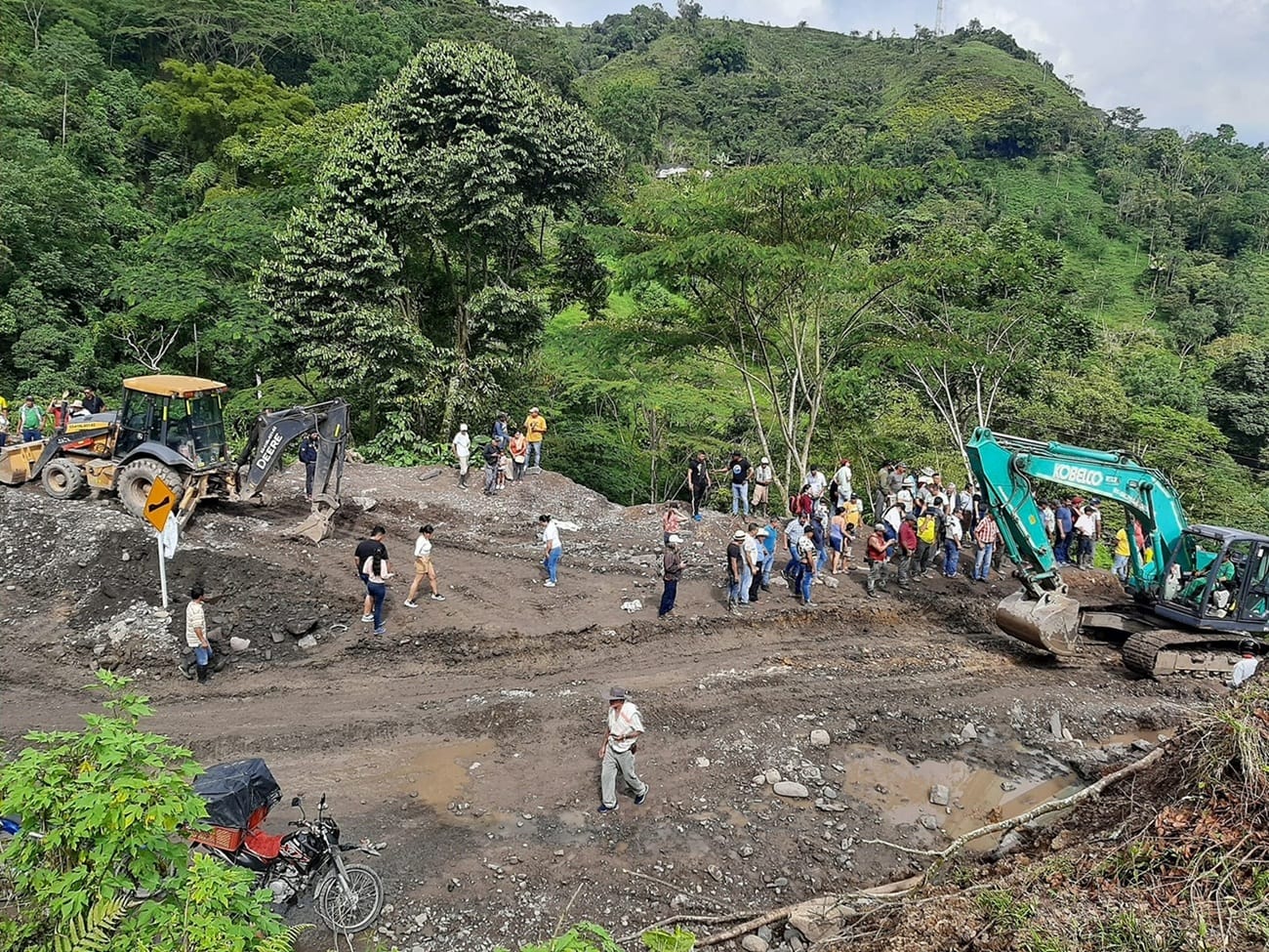 Invías definirá la próxima semana la intervención en la Transversal del Carare