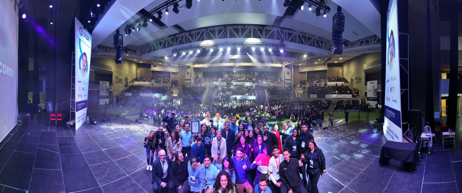 Colombia rompe récord mundial con la clase de concientización en diabetes más grande del planeta