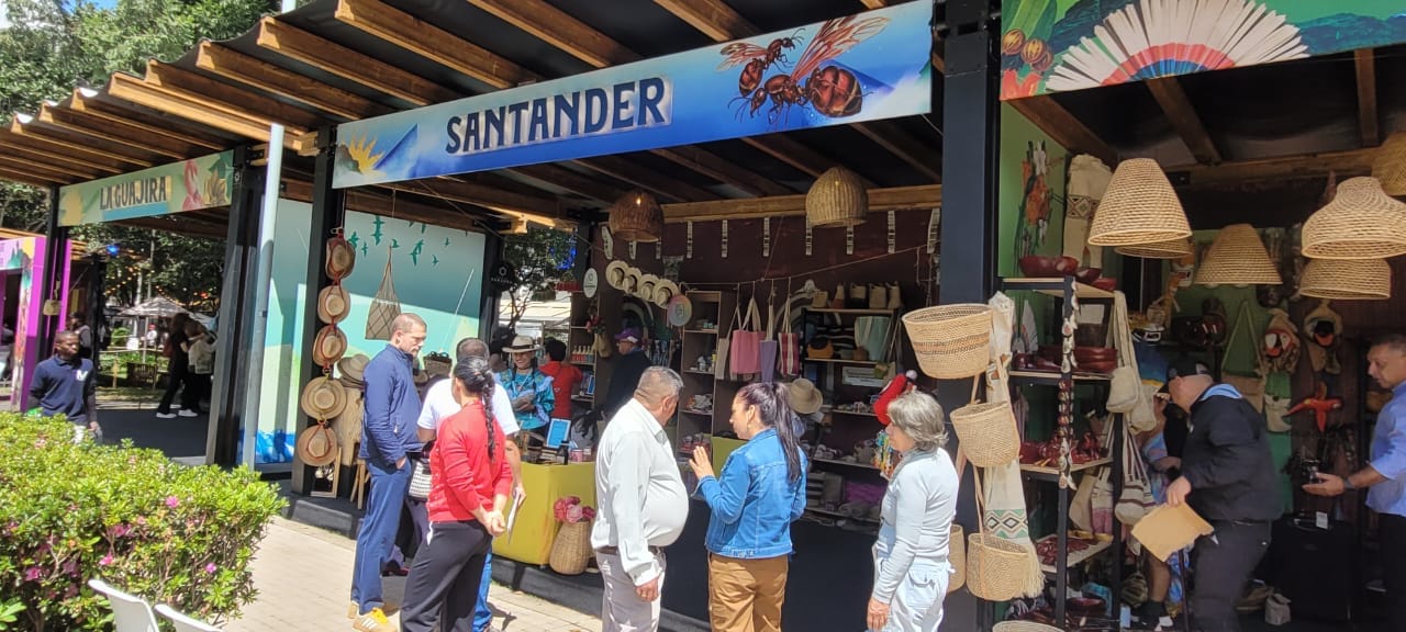 Santander presente en la feria “Colombia son las Regiones” que se realiza en Bogotá