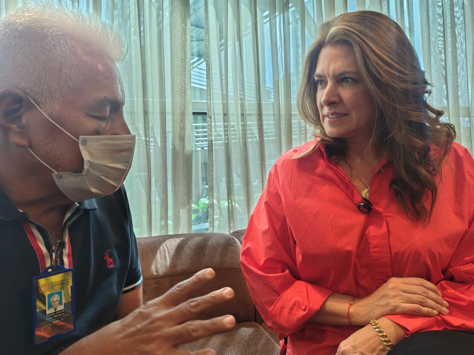 “Una voz que no se quiebra, un liderazgo que no se arrodilla”: precandidata conservadora Juana Londoño