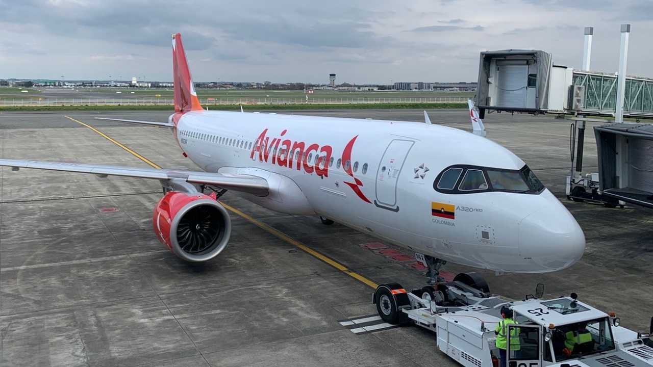 Avianca debe dejar en tierra el 70% de sus aviones