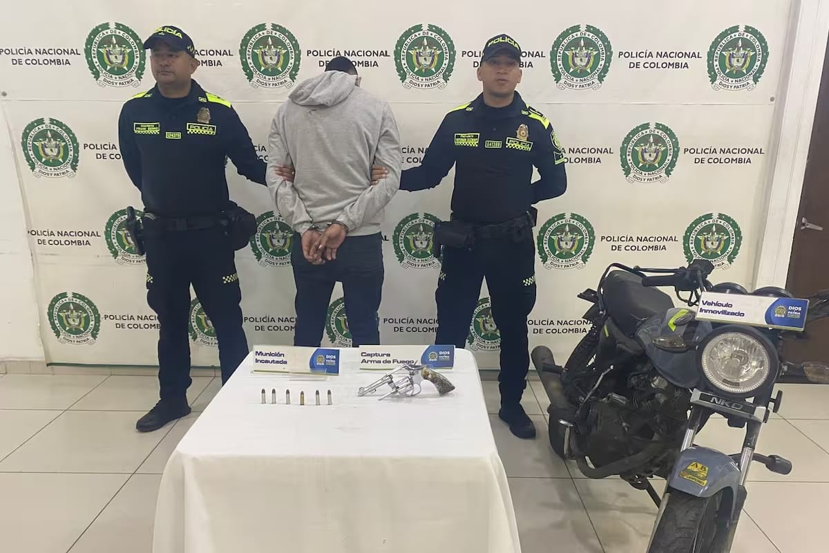 Cayó domiciliario armado en Bucaramanga: la moto habría sido usada en un ataque en Floridablanca