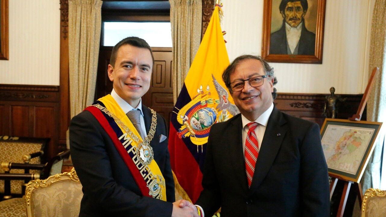 De la diplomacia a la decepción: Presidente del Ecuador sospecha  que Petro es un criminal