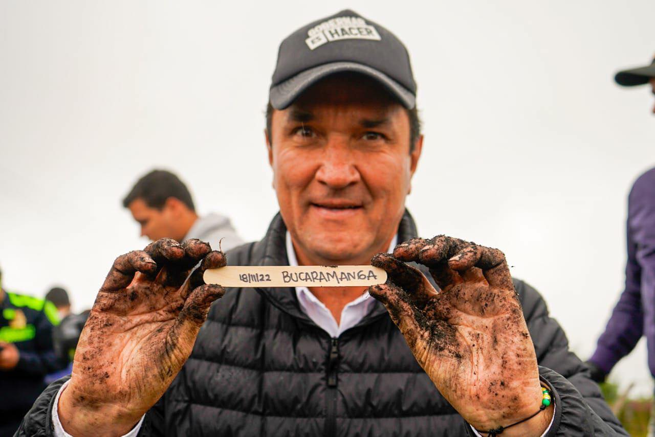 El exalcalde Juan Carlos Cárdenas: de las ruinas del Dámaso al Olimpo del Senado