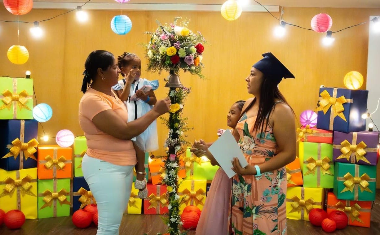 Especial y emotivo ‘Toque de Campana’