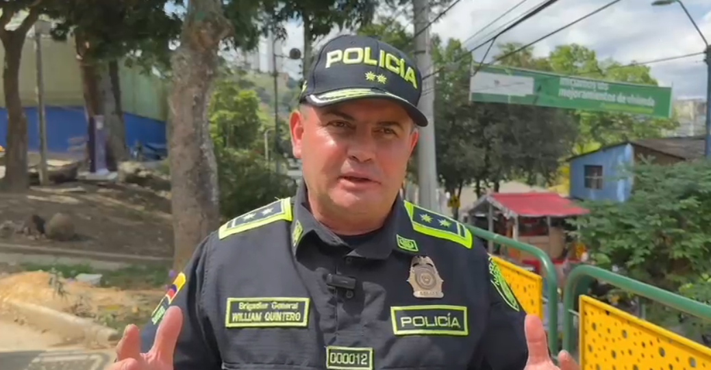 Caravana policial recorrió barrios del norte de Bucaramanga en jornada navideña