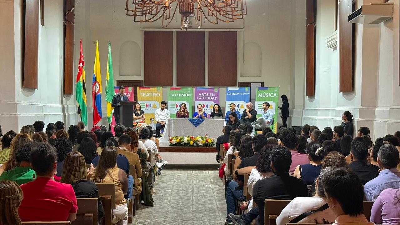 Certificados 76 nuevos artistas por la Escuela Municipal de Artes y Oficios de Bucaramanga