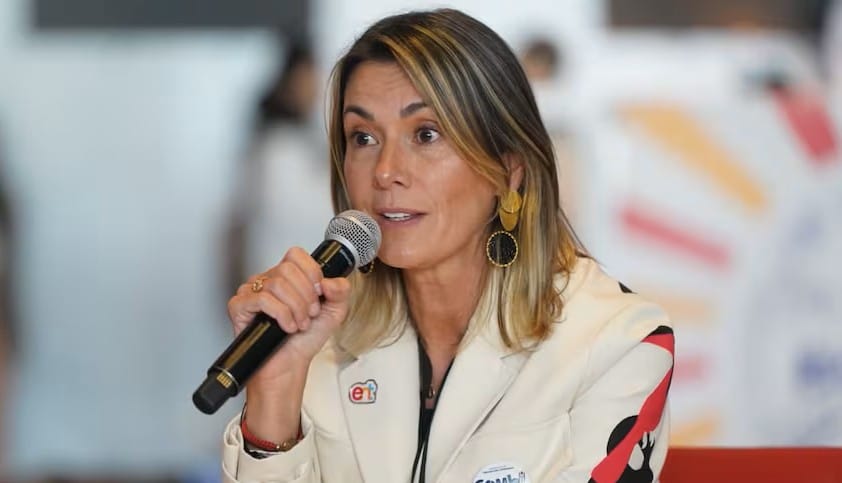 Conservadores PUROS y candidatos ‘Petristas’ en listas para el Congreso