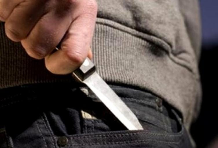 Por $10.000 le dieron cuchillo a joven en Piedecuesta