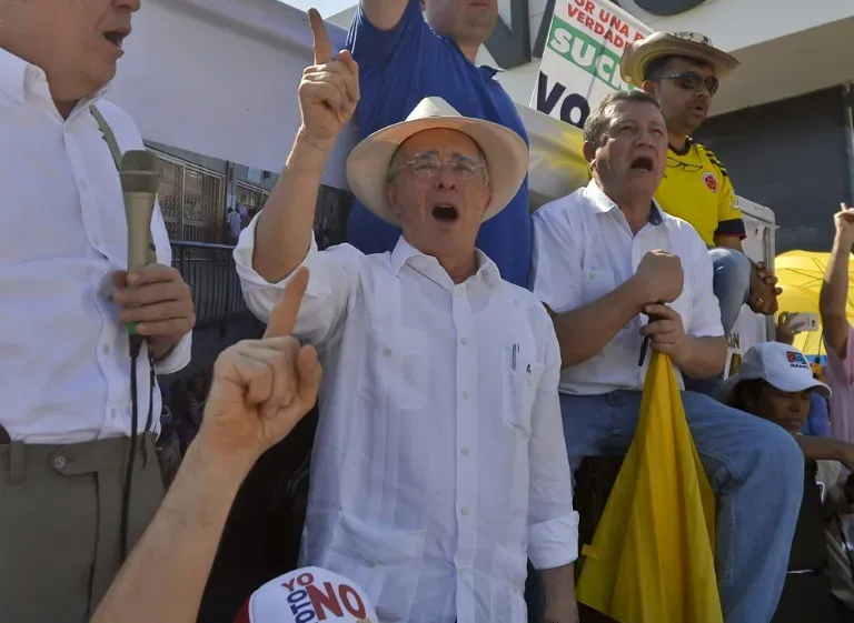 “Se robaron a Ecopetrol”: Uribe en Barrancabermeja