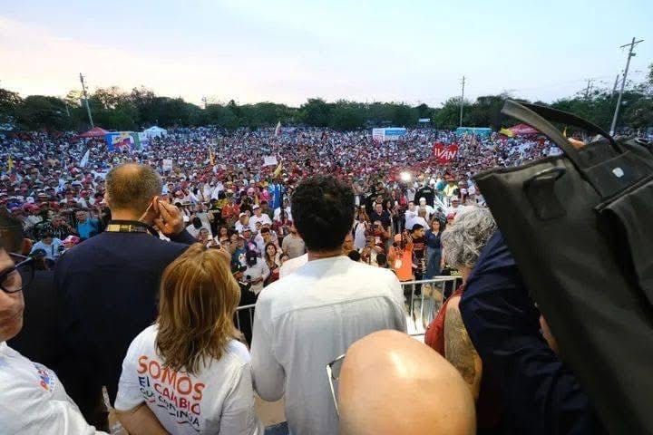 Iván Cepeda arremete contra el CNE y propone su eliminación tras quedar fuera de consulta de la izquierda