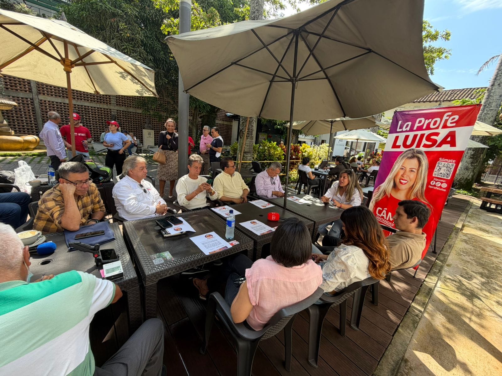 Candidata santandereana a la cámara denunció estrategia de acoso digital en su contra