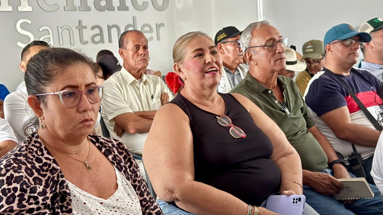 Diálogo con comunidades marca avances en el proyecto Troncal del Magdalena 2 en Santander