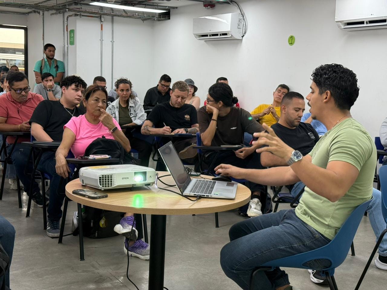 Bucaramanga apuesta por su talento artístico con una inversión de $150 millones