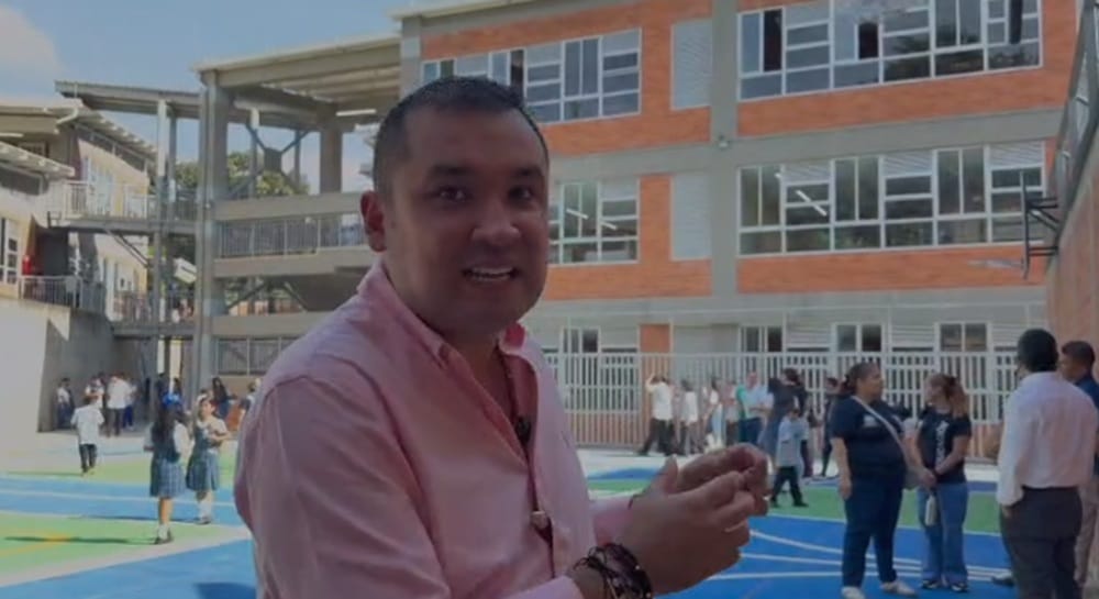 Inaugurada la nueva sede B del Instituto Gabriel García Márquez en Floridablanca