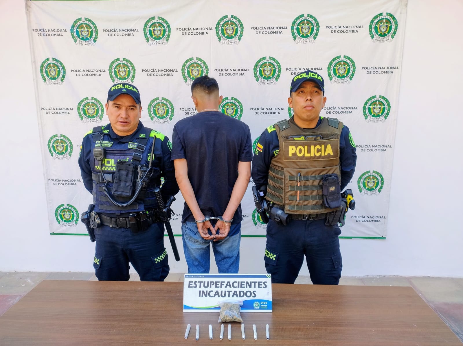 Golpe al microtráfico en San Gil: dos capturados y más de 200 dosis de marihuana