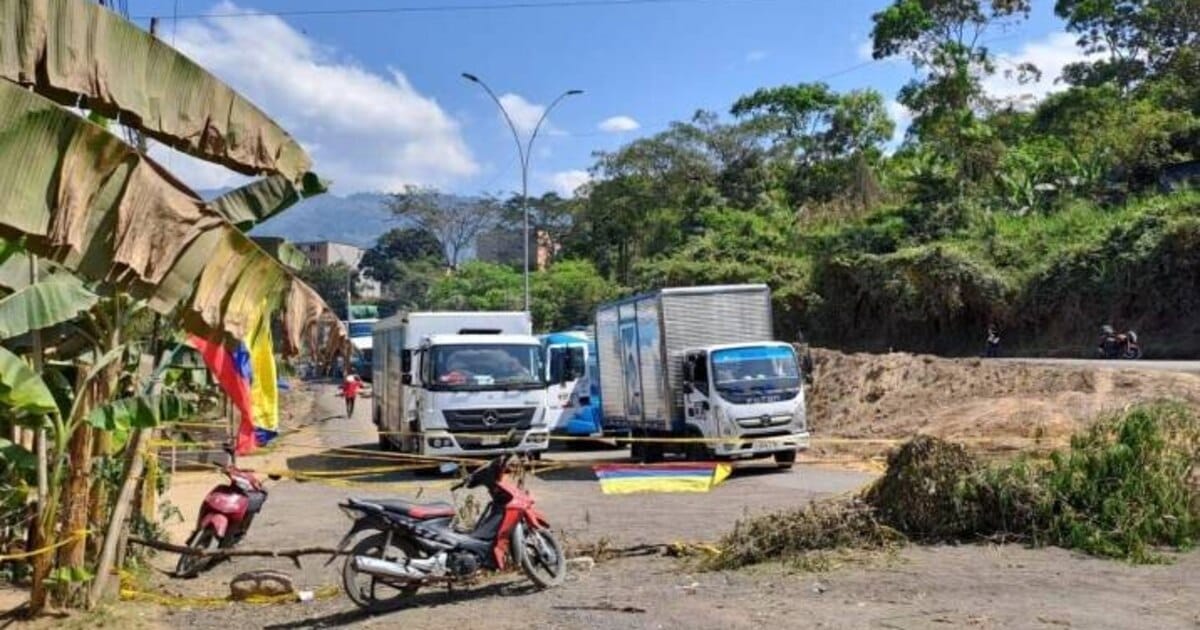 Levantados bloqueos que se mantenían en carreteras de Santander