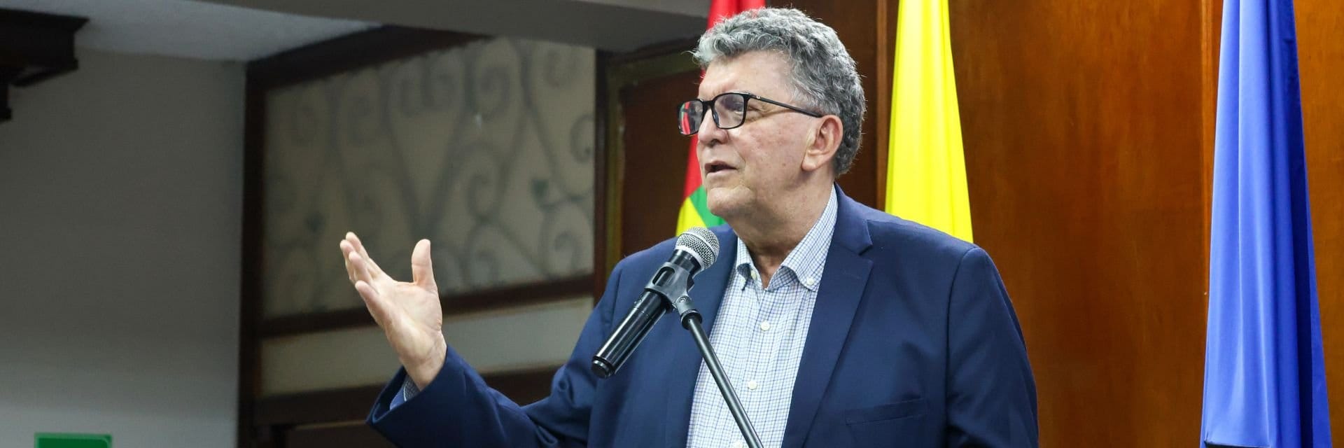 UDES resalta la vida empresarial de Adolfo Botero Machado