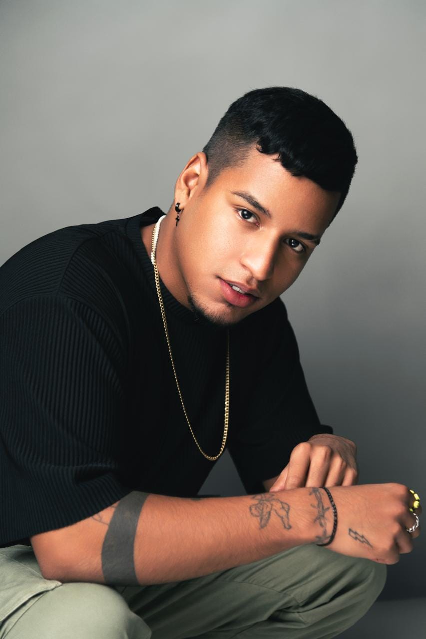 Hokai Beats consolida su impacto nacional con el remix de “Chévere”