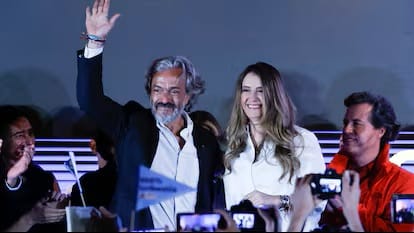 Juan Daniel Oviedo le dio el sí a Paloma y será candidato a la vicepresidencia