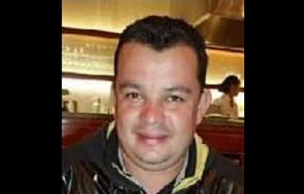 La paradójica historia del expolicía que se disfrazaba de patrullero para protagonizar intrépidos atracos