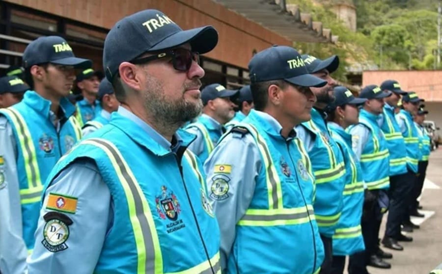 Llegan reguladores para ordenar el tránsito en ‘La Ciudad Bonita’