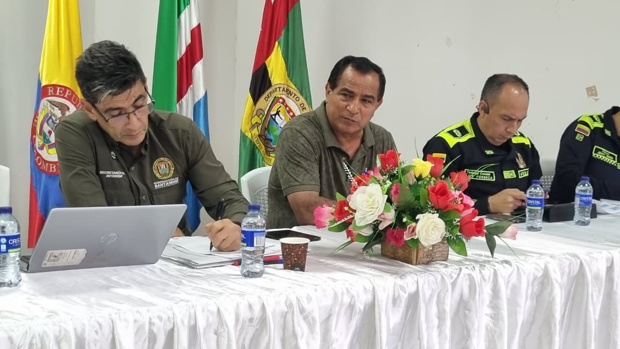 Reforzada la seguridad en Coromoro y se busca a cuatro menores de edad