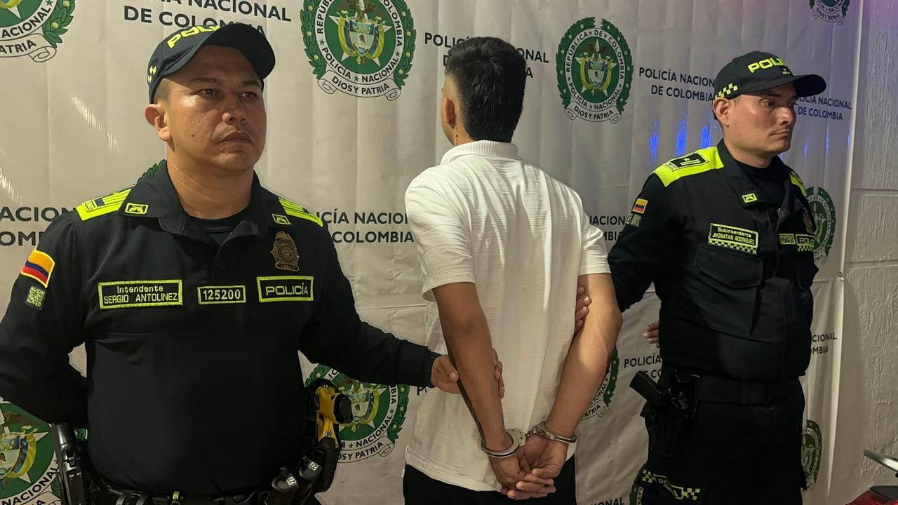 Tras persecución de película capturan a presuntos ladrones en Área Metropolitana de Bucaramanga