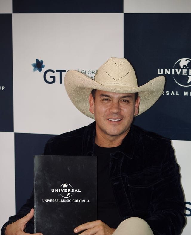 Joaquín Guiller firma con Universal Music Group y abre una nueva etapa en su carrera internacional