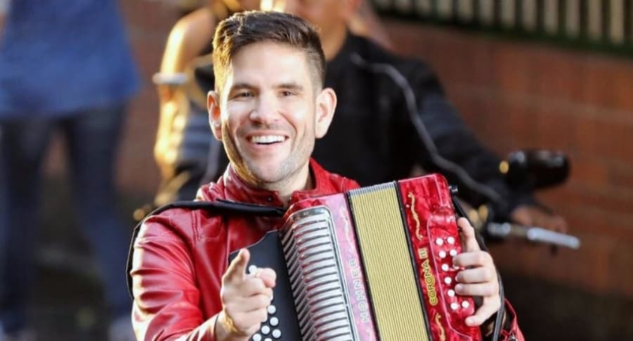 Juancho de la Espriella fue hospitalizado de urgencia