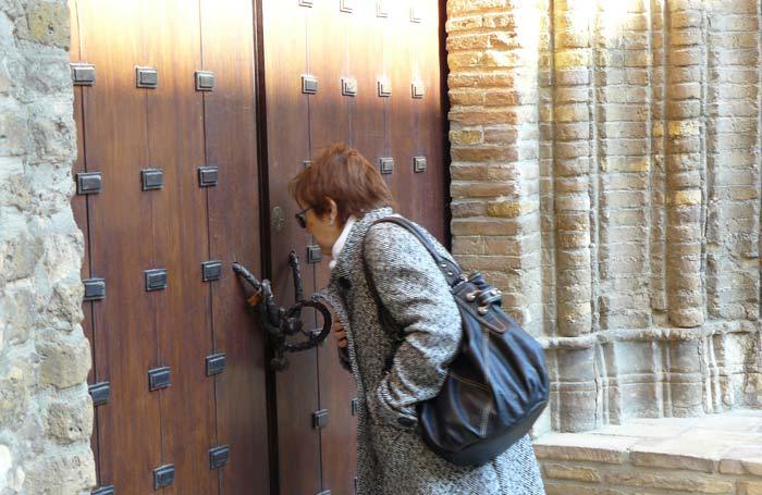 Ni misas ni procesiones: este es el mandatario que prohibió cualquier expresión religiosa en su territorio. ¿Está de acuerdo?