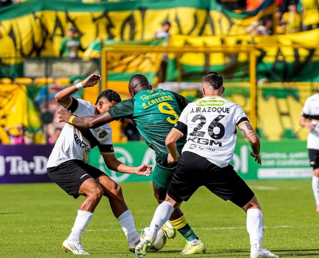 Ganar seis puntos y depender de otros para clasificar