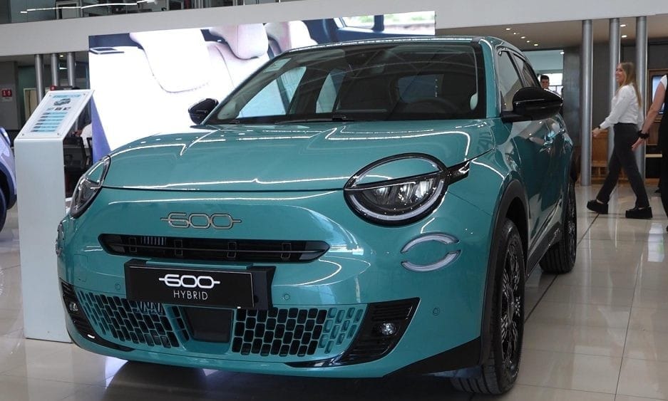 Fiat presentó el nuevo 600 Híbrido, su apuesta por la movilidad eficiente