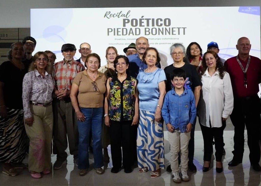 Recital Poético del Colectivo Poetas Guanentá