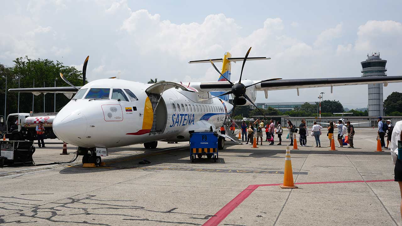 Satena cumple 64 años conectando a los territorios más apartados