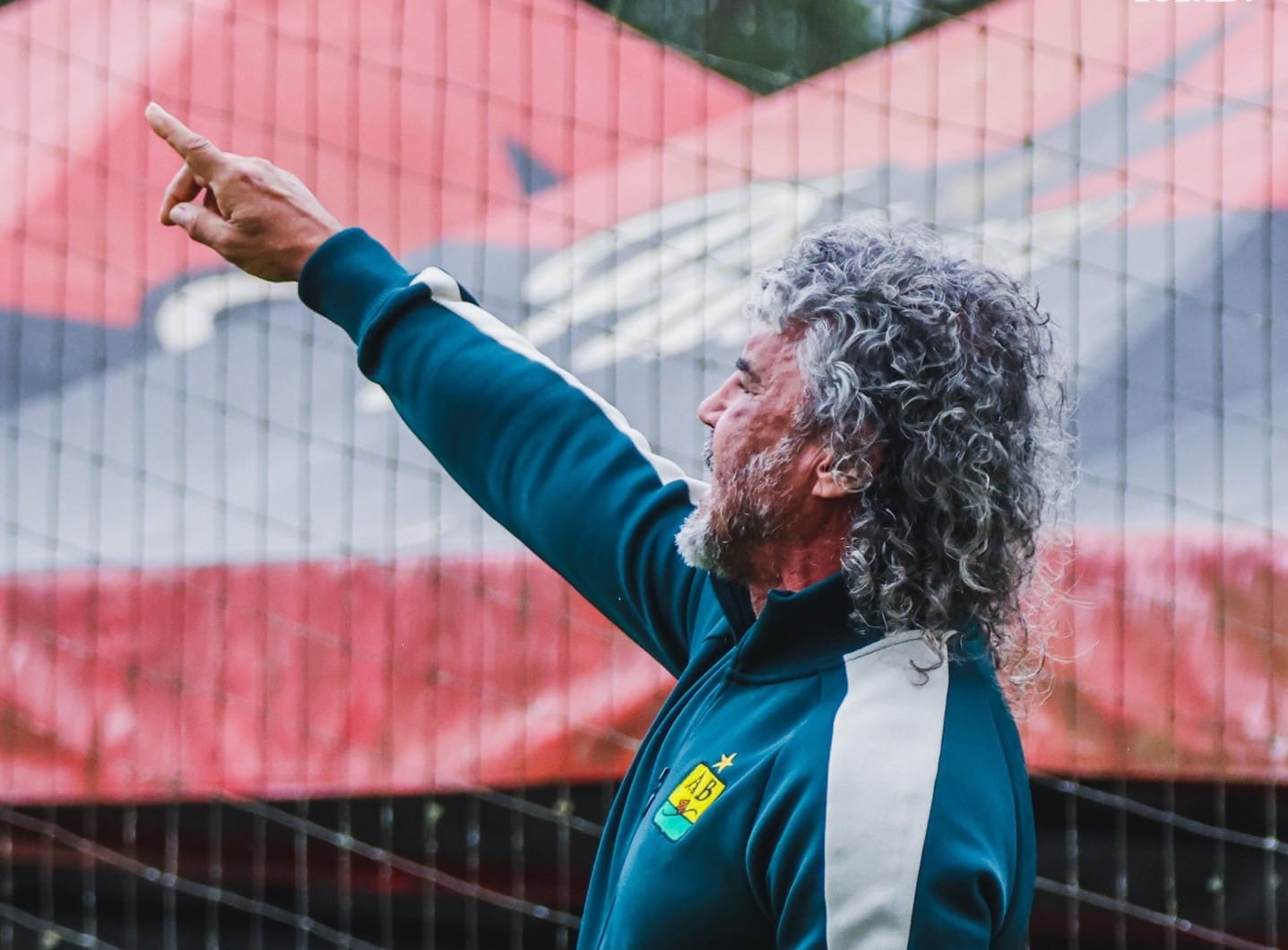 Leonel Álvarez en los planes de Independiente Medellin