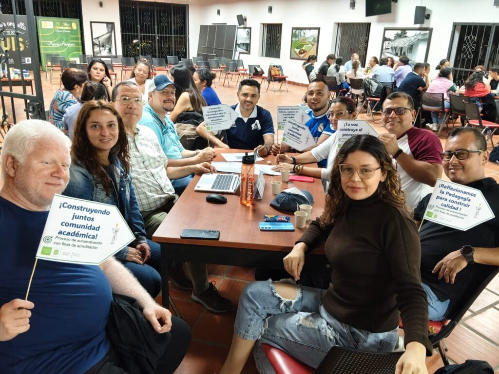 Maestría en Pedagogía de la UIS avanza en su proceso de acreditación de alta calidad