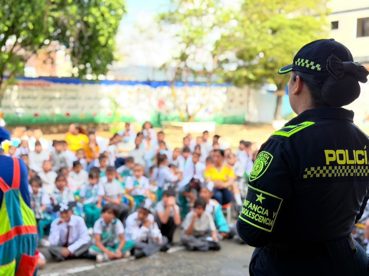 Policía fortalece la protección infantil con jornada pedagógica en Piedecuesta