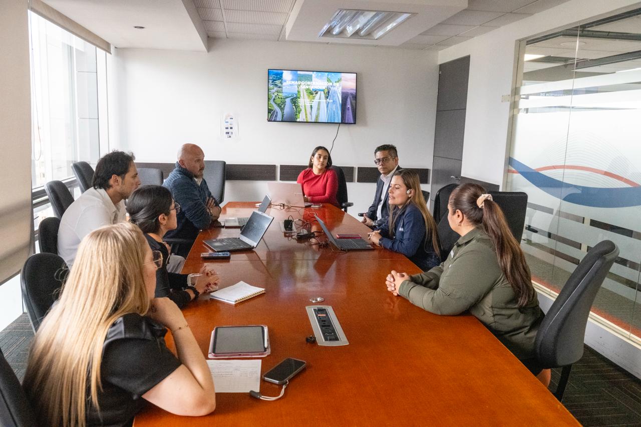 Proyectan tres años más para terminar La Ruta del Cacao en Santander