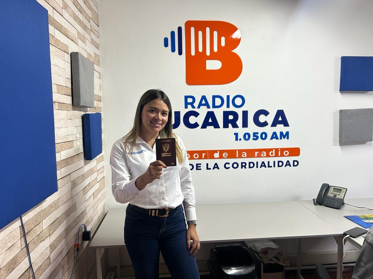Santander ya expide el nuevo pasaporte colombiano con tecnología internacional