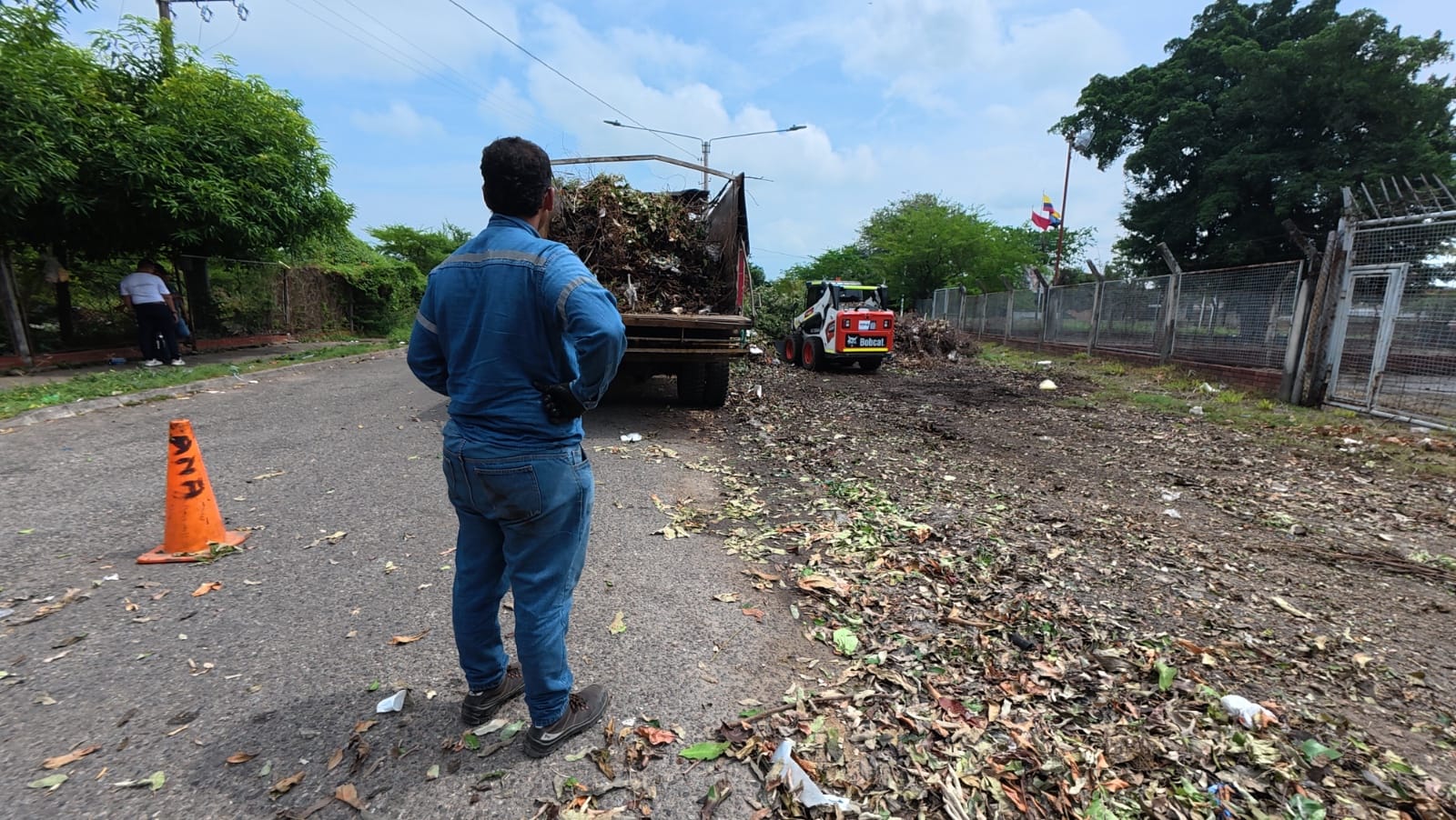 “Barrancabermeja en Orden, Bella y Sostenible” retira toneladas de basura de la ciudad